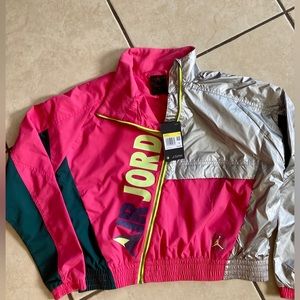 JORDAN WOMENS UTILITY TRACK JACKET NWT